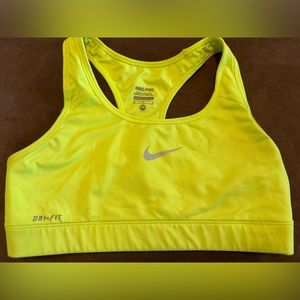 Nike Sports Bra - size S